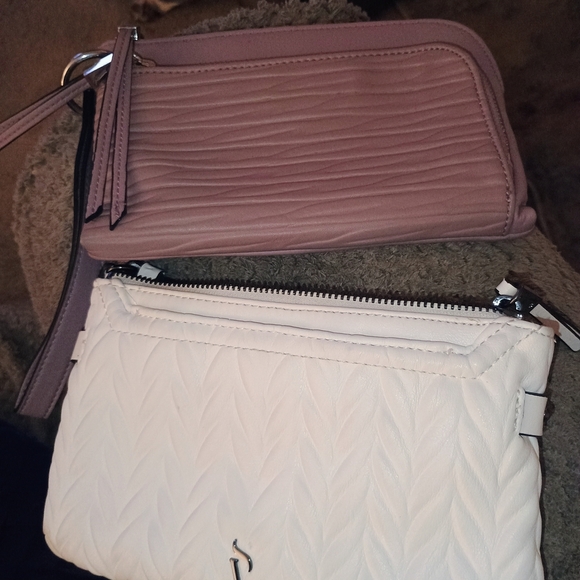 Simply Vera Vera Wang Mauve and White Key & Card Holder Set - Picture 1 of 13